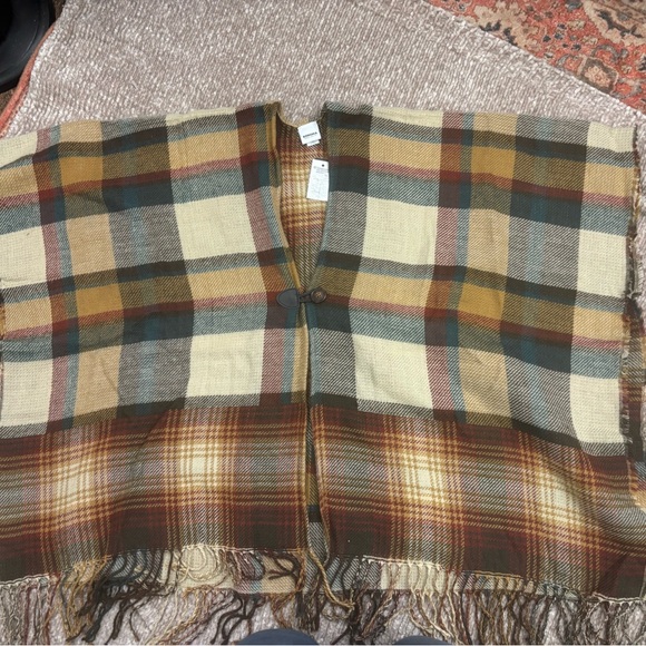 Sonoma Sweaters - Sonoma Reversible Plaid Poncho in Brown and Cream